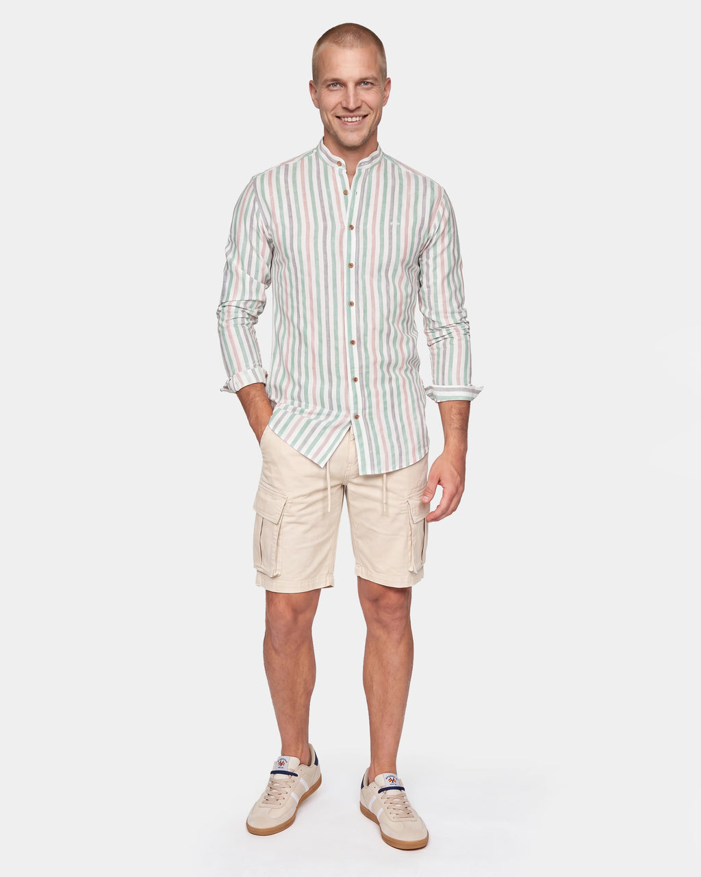 226_104160026r66_127284_4.webp