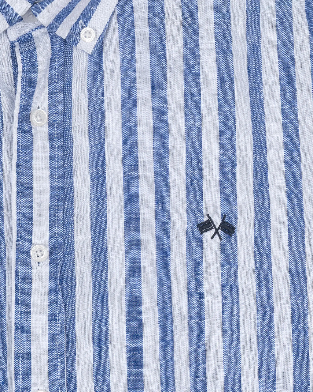 226_104164026l52_000168_6.webp
