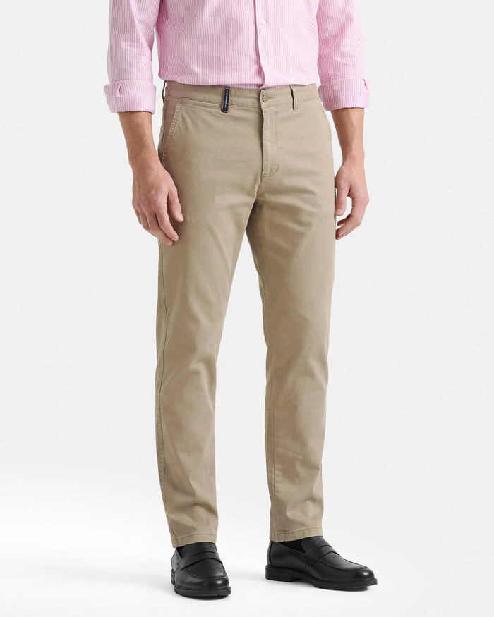 PANTALON CHINO GABARDINA SLIM HOMBRE CAMEL