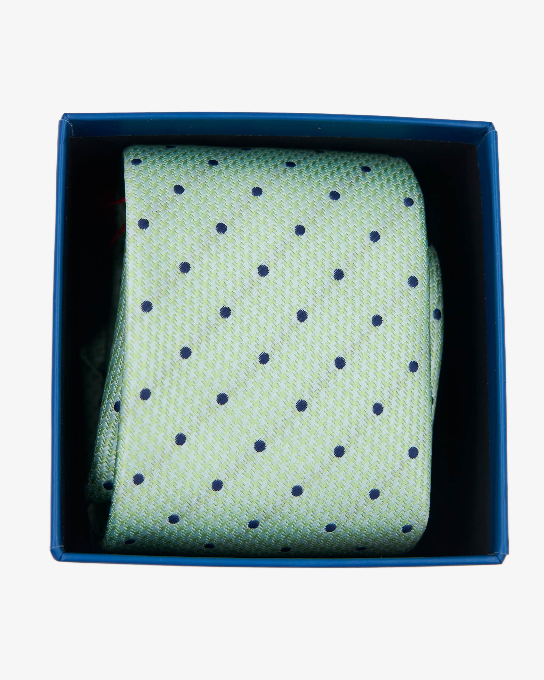 226_924135126000_007269_1.jpg
