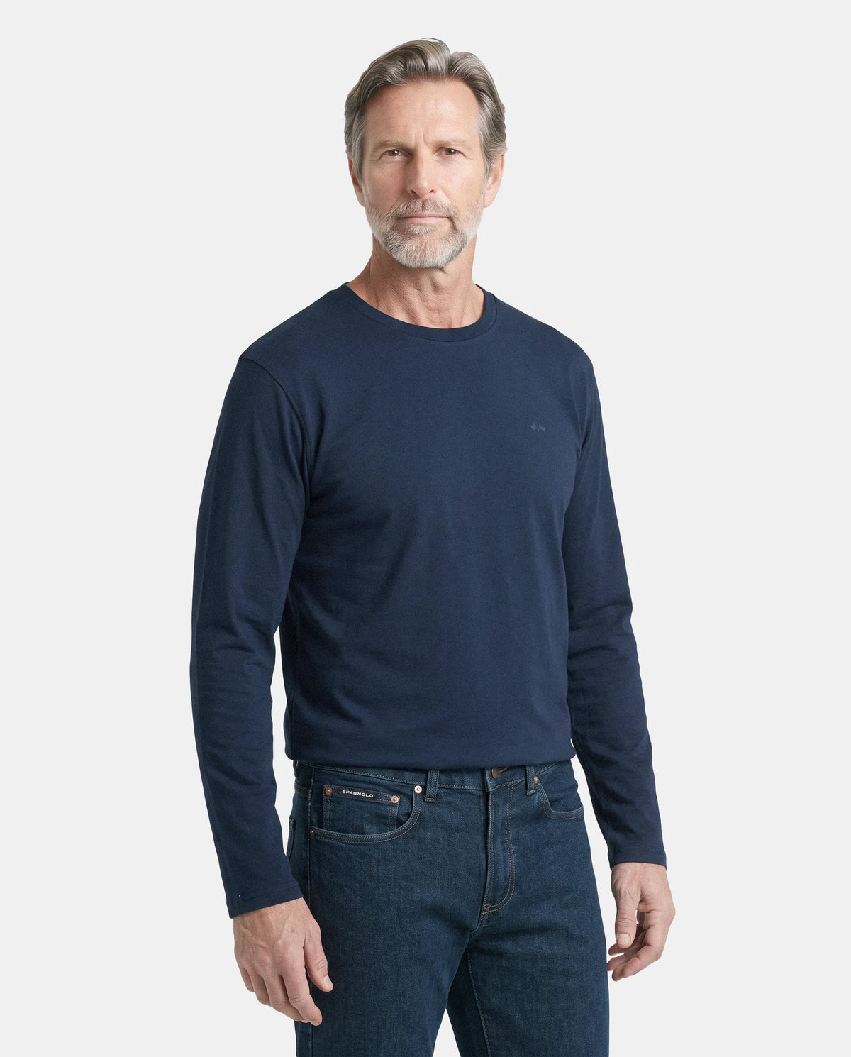 426_124496046l19_000069_1.webp