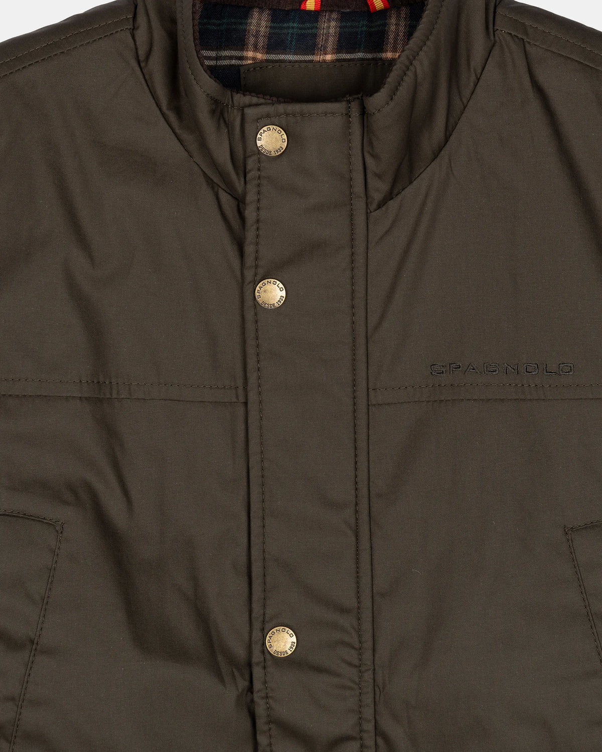 426_212432746g87_000077_7.webp