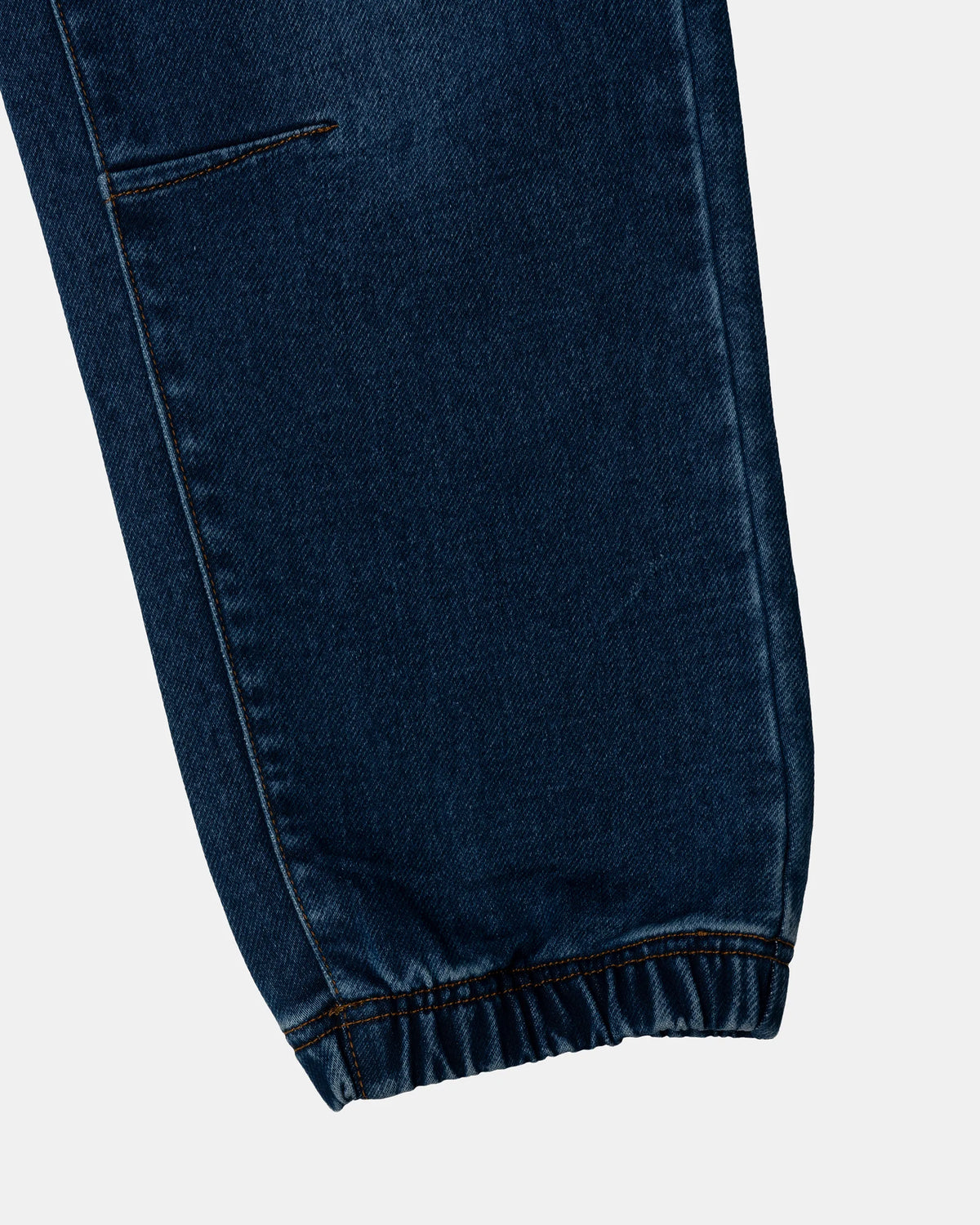 426_554411846d59_000065_7.webp